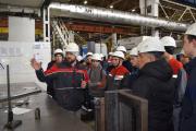 Профориентационная экскурсия на «Ростсельмаш». Стол ОТК  в металлорежущем цеху