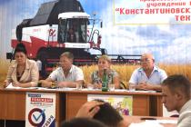 Встреча с УИК. Ваш голос решающий говорит директор Е. Е. Мищенко